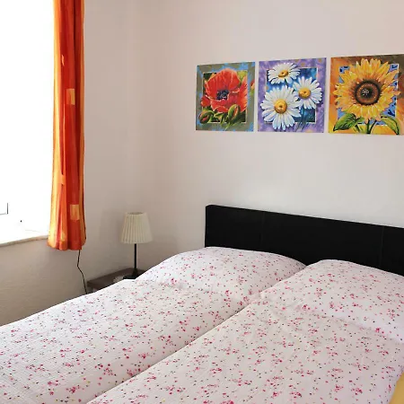 Apartment Wohnen Beim Kunsthandwerker *